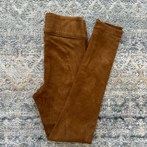 OFF TRACK leather suede leggings size M run small!!! - Picture 4 of 12